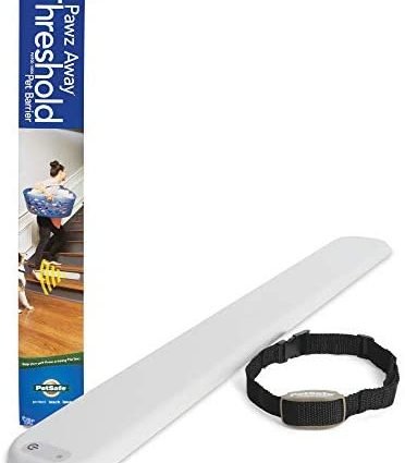 PetSafe Pawz Away Threshold Pet Barrier - Restricts Access for Cats and Dogs - Doorways and Stairs - Static Correction